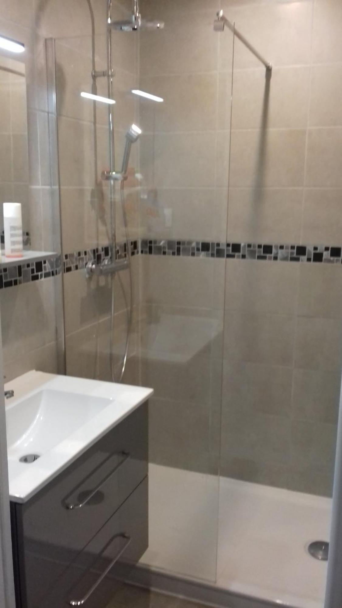 Apartamento L'Escapade Parisienne Aulnay-sous-Bois Exterior foto
