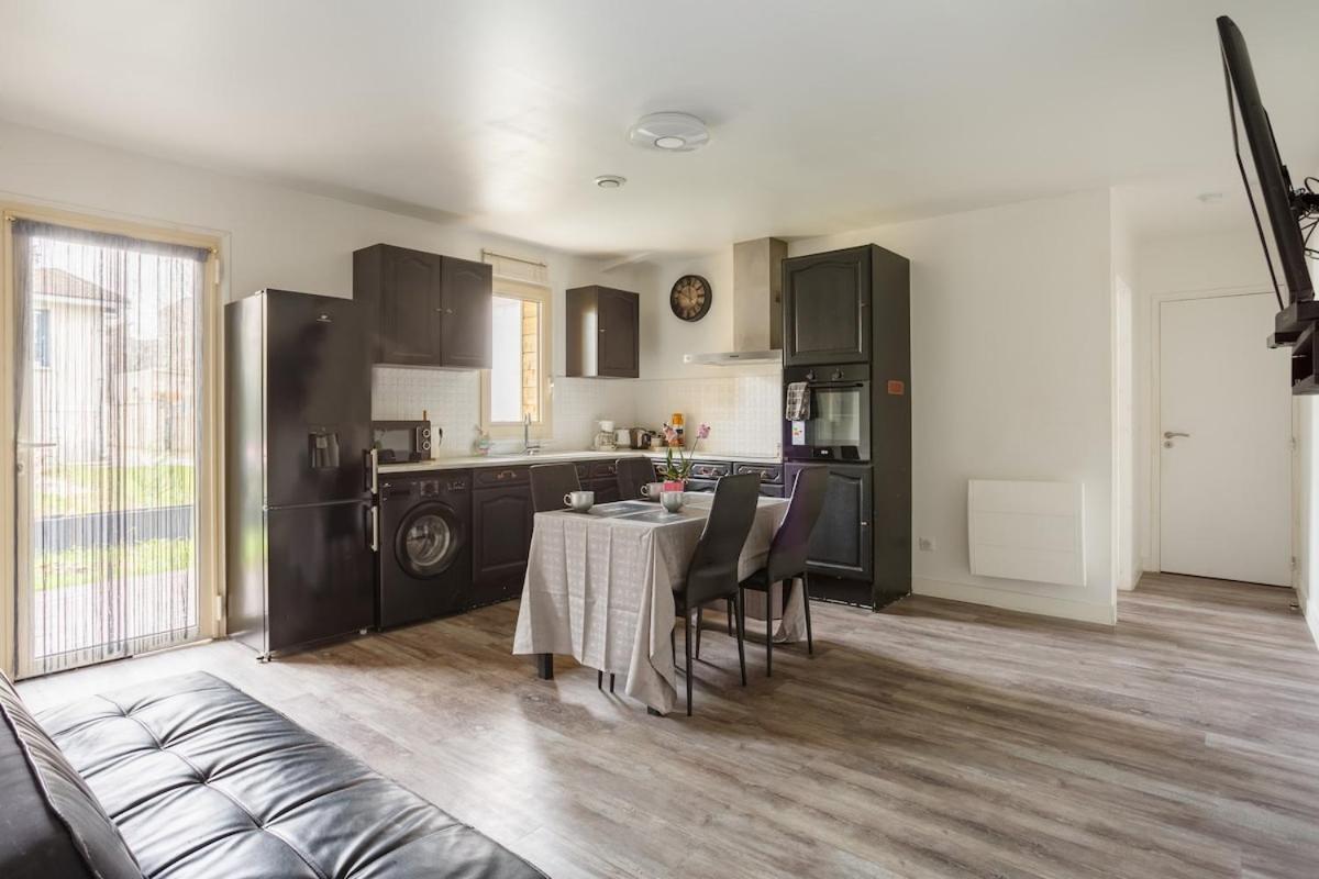 Apartamento L'Escapade Parisienne Aulnay-sous-Bois Exterior foto