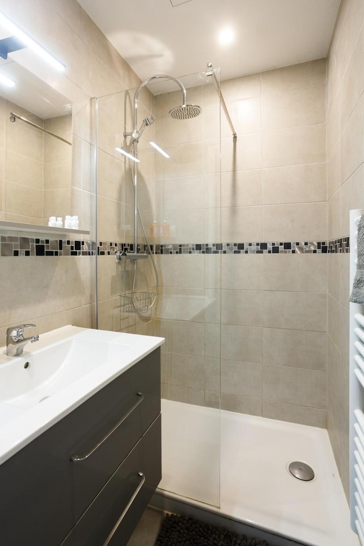 Apartamento L'Escapade Parisienne Aulnay-sous-Bois Exterior foto